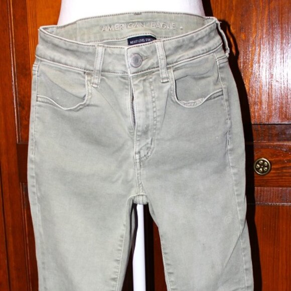 Jeans - Picture 1 of 5